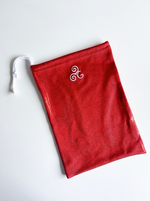 Red hand grips bag